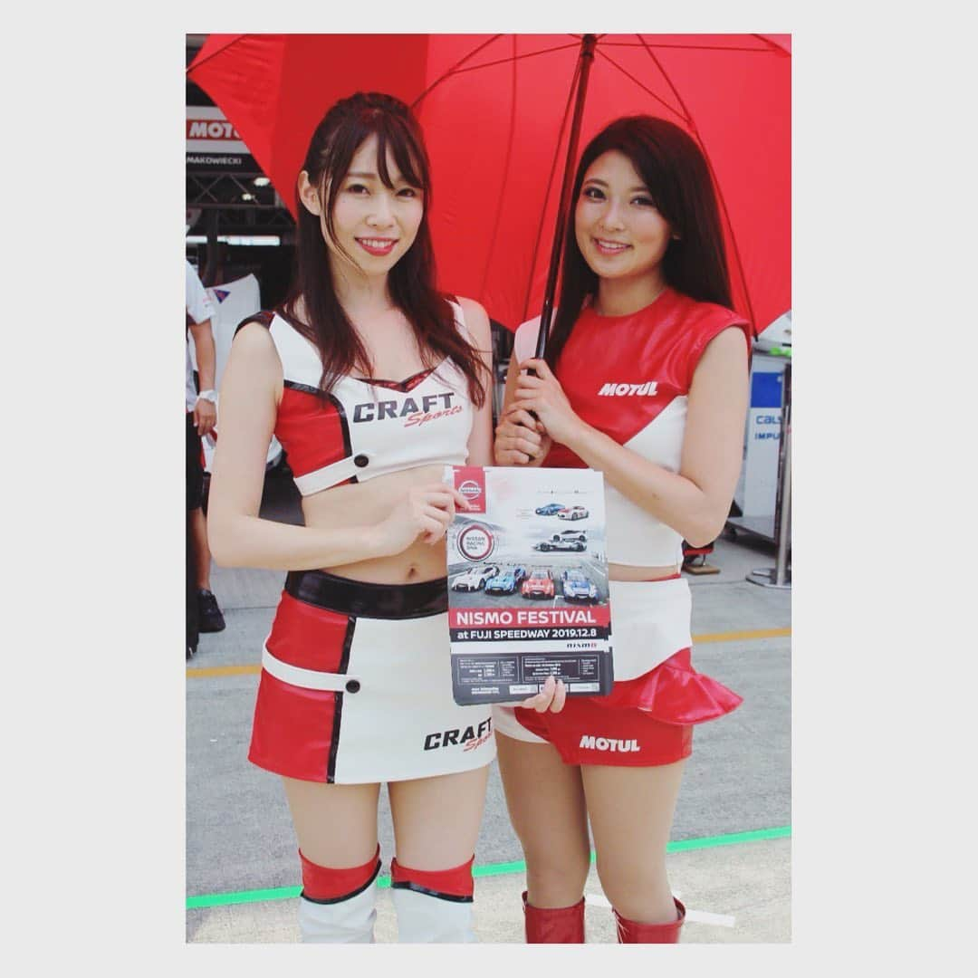 辻井美香さんのインスタグラム写真 - (辻井美香Instagram)「一日目のピットウォーク♡  2019 NISMO FESTIVAL は、12月8日に開催されます👀  First day Pit Walk ✨  #supergt2019 #sgt #carracing #motorsports #nissangtr #gtr #NISMO #MOTUL #motulcircuitlady #racequeen #promomodels #promogirls #tsujii_yoshika」8月9日 8時34分 - tsujii_yoshika