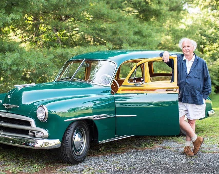 Wall Street Journalさんのインスタグラム写真 - (Wall Street JournalInstagram)「During the 25 years he edited @vanityfair, Graydon Carter relied on this 1951 Chevrolet woodie for weekend getaways with his kids in Connecticut.⠀ ⠀ He first spotted the car for sale in front of a house in Litchfield County, Conn., and learned the owner wanted $10,000 for it. Having just co-founded Spy magazine, he couldn't afford the price tag but gave the owner his number just in case.⠀ ⠀ "For the next year, I kicked myself because I wanted that car so badly," Carter says. "Then my phone rang." The owner had lowered the price to $5,000, so he bought it.⠀ ⠀ The Chevy—which was built before interstate highways and it doesn't go over 40 mph—could fit his children, their friends and two adults on trips to the beach. Carter had it redone seven years ago, with all the new features hidden so it looks original.⠀ ⠀ "Now 30 years after I bought the woodie, I have five kids and almost every Sunday, they come up and we take out the Chevrolet," he says. "We love it as much as we did decades ago. I would say that it was $5,000 well-spent."⠀ ⠀ Read more at the link in our bio.⠀ ⠀ 📷: @juliebidwellpix for @wsjphotos」8月9日 7時59分 - wsj