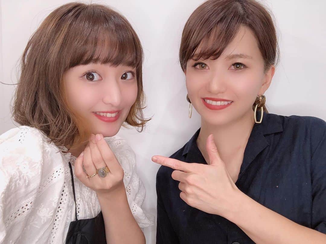 東なつ紀のインスタグラム：「あやさん、いつもありがとう😊♡ インナーカラーで黄色を入れたよ❤️ #freera  #freera渋谷 #おススメ #インナーカラーイエロー  #美容院 #渋谷」