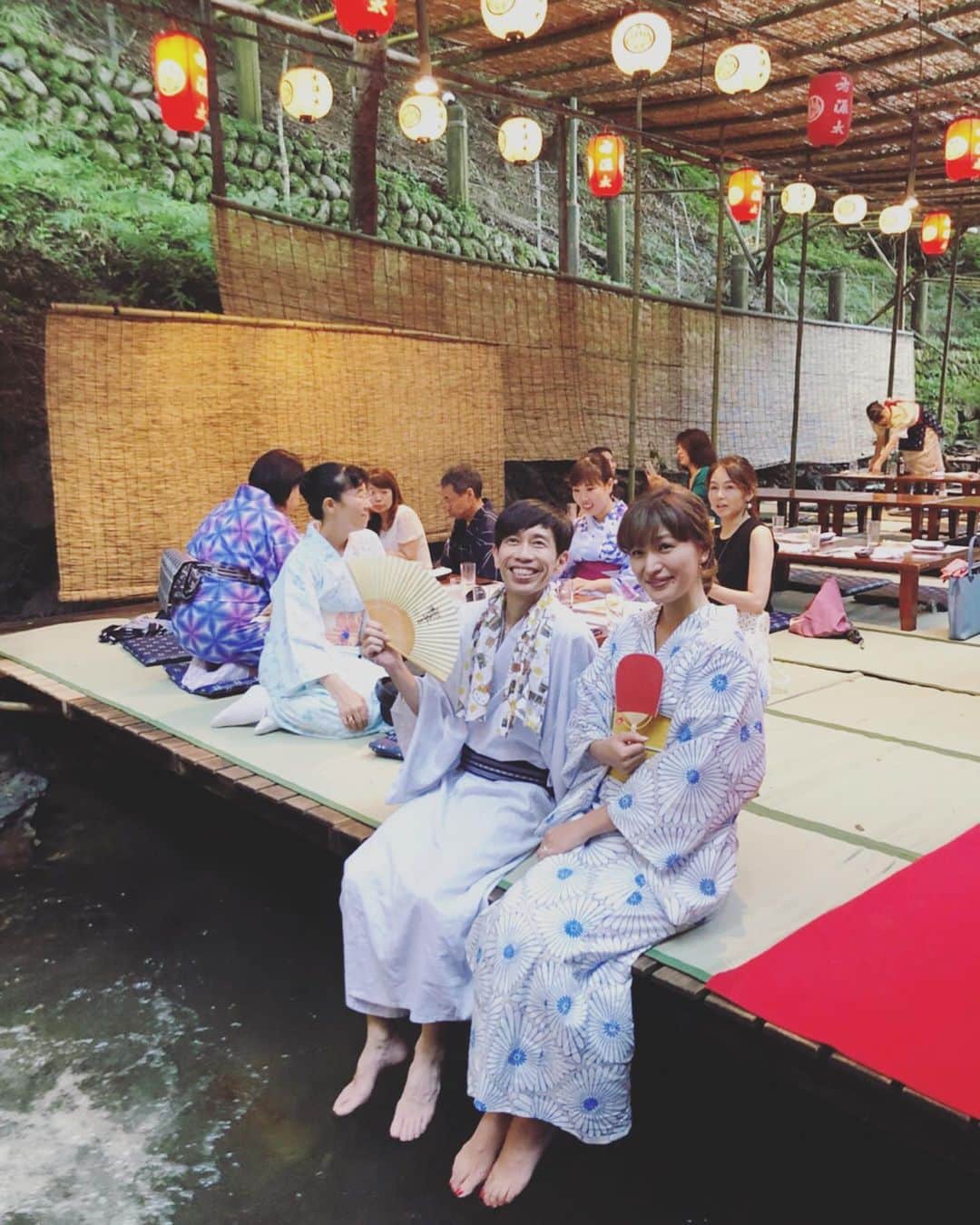 廣瀬規子さんのインスタグラム写真 - (廣瀬規子Instagram)「オトナの遠足☺️ *  #トランクいっぱいの京都サロン で、貴船に行ってきました。 * 楽しかったなぁ😌 * あ、ちなみに手に持っているのは団扇です。決して卓球のラケットではございません😂 * #京都 #貴船 #kyoto #kifune #右源太 #浴衣 #yukata」8月8日 23時49分 - noriko_style