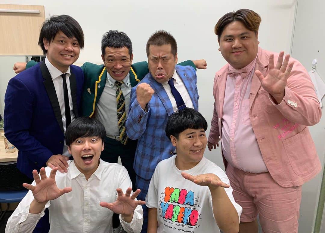 池田真一のインスタグラム：「ダブルアートのLet's enjoy Liveありがとうございました！ 今回も色んな事件がありました🤣 今回も最高のメンバーでめちゃくちゃエンジョイさせて頂きました！ とりあえずヒガシ逢ウサカタグに寿司と焼肉連れてってもらえよ！  アメ村ですーにゃんに会ったよ！」