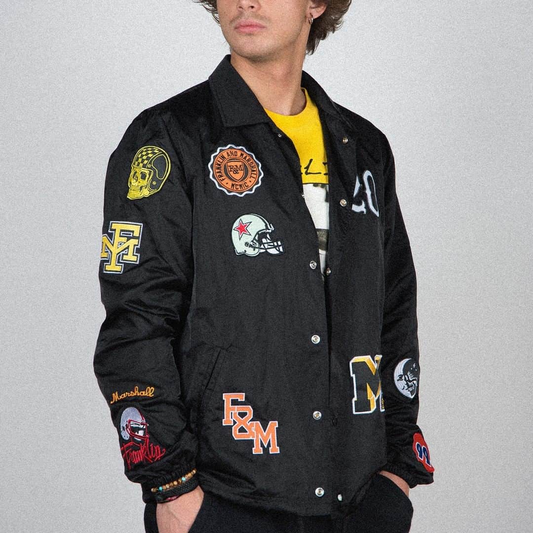 フランクリン&マーシャルのインスタグラム：「FRANKLIN & MARSHALL | SS2019 COLLECTION⁠ .⁠ SUMMER SALES⁠ .⠀⁠ #franklinandmarshall #streetwear #sportswear #summercollection #coachjacket」