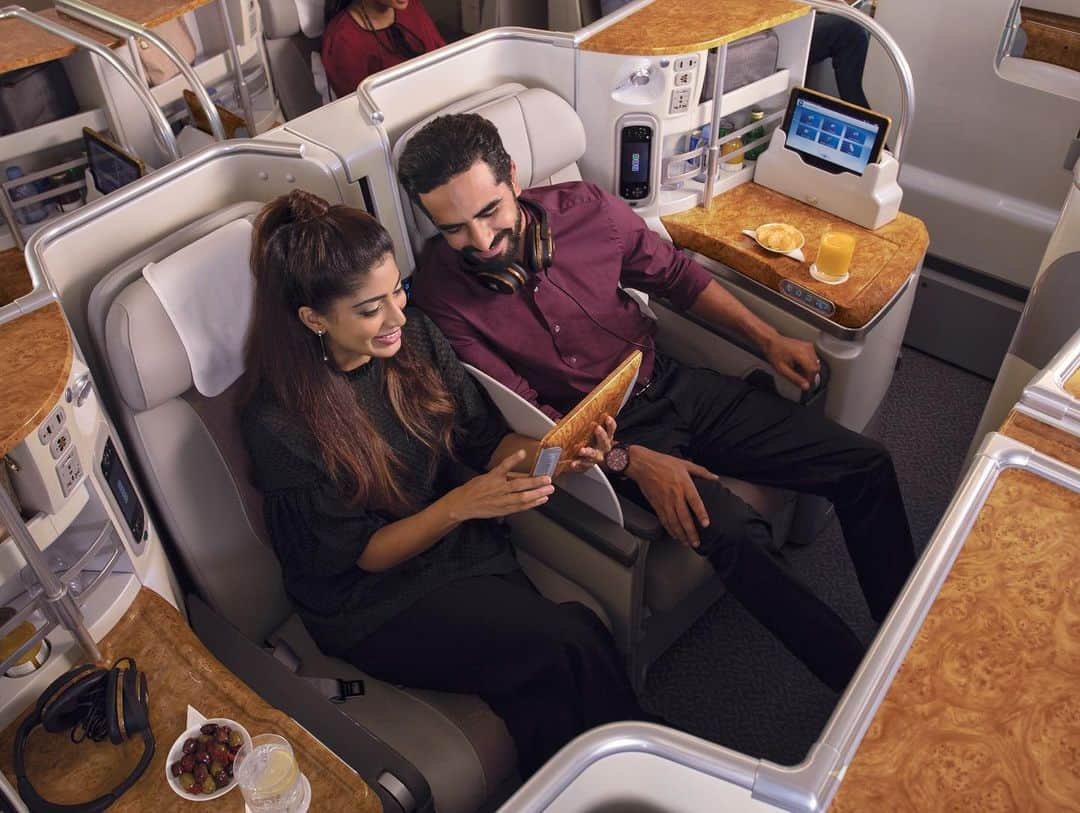 エミレーツ航空さんのインスタグラム写真 - (エミレーツ航空Instagram)「Tag someone you would travel with on your next Emirates flight.  #EmiratesAirline #FlyEmiratesFlyBetter」8月9日 0時02分 - emirates