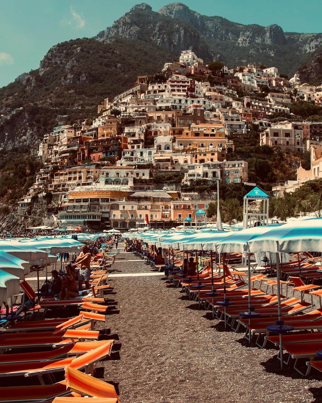 イザベル・グラールさんのインスタグラム写真 - (イザベル・グラールInstagram)「La bellezza di Positano 🇮🇹❤️ #italy #positano #vacation」8月9日 1時16分 - izabelgoulart
