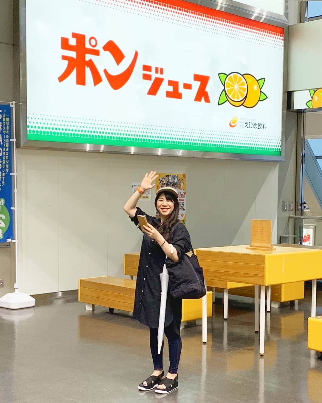 服部ひで子のインスタグラム：「今週は、 👑吉本新喜劇ワールドツアー👑  すっちー&酒井藍座長班。  8/ 9(金)【栃木】 8/10(土)【長野】 8/11(日)【埼玉】 8/12(月)【三重】 に行かせていただきます。  各会場、当日券もございますので、是非観にいらしてください(〃´▽`)！お待ちしております！！！ #吉本新喜劇 #よしもと新喜劇 #新喜劇」
