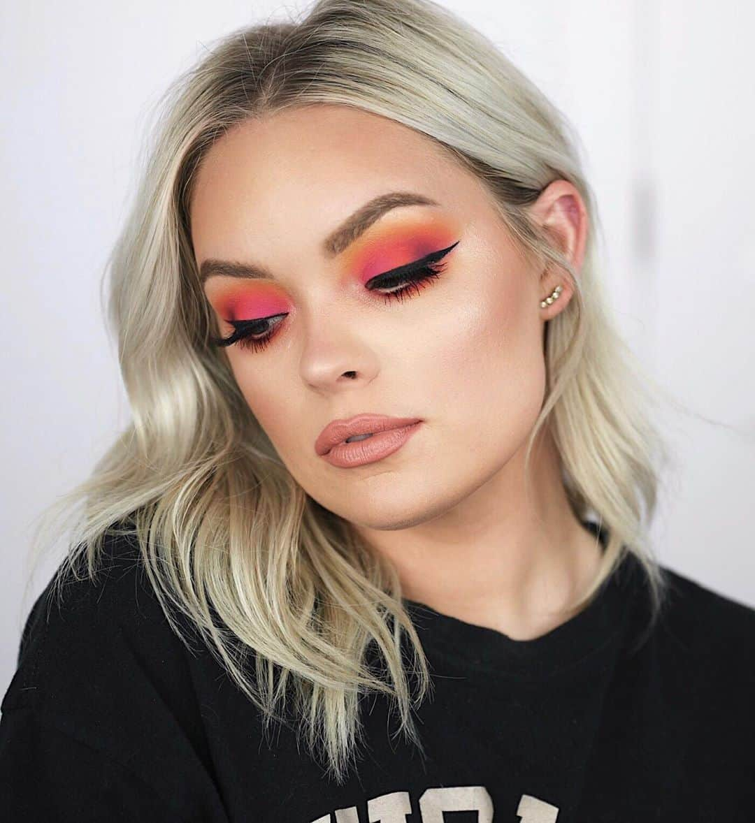 NYX Cosmeticsさんのインスタグラム写真 - (NYX CosmeticsInstagram)「Blending goals 🙌🔥 @briannafoxmakeup uses our new Modern Dreamer Shadow Palette ($35) to create this fiery #EOTD 💥 Available exclusively at @ultabeauty + #NYXProfessionalMakeup ✨ || #nyxcosmetics #ultabeauty #crueltyfreebeauty」8月9日 1時59分 - nyxcosmetics