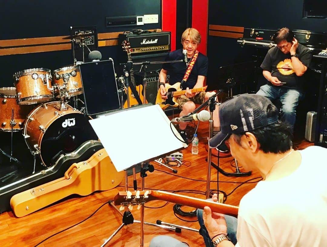 世良公則さんのインスタグラム写真 - (世良公則Instagram)「#世良公則 #masanorisera #japanesemusician #japaneseartist #rocknroll #knockknock #野村義男 #宮田和弥 #よみうり大手町ホール #リハーサル ・・・・・・ Ladies and gentlemen, i'll see you at Yomiuri Otemachi Hall on August 24th. ・・・・・・」8月9日 2時40分 - masanorisera