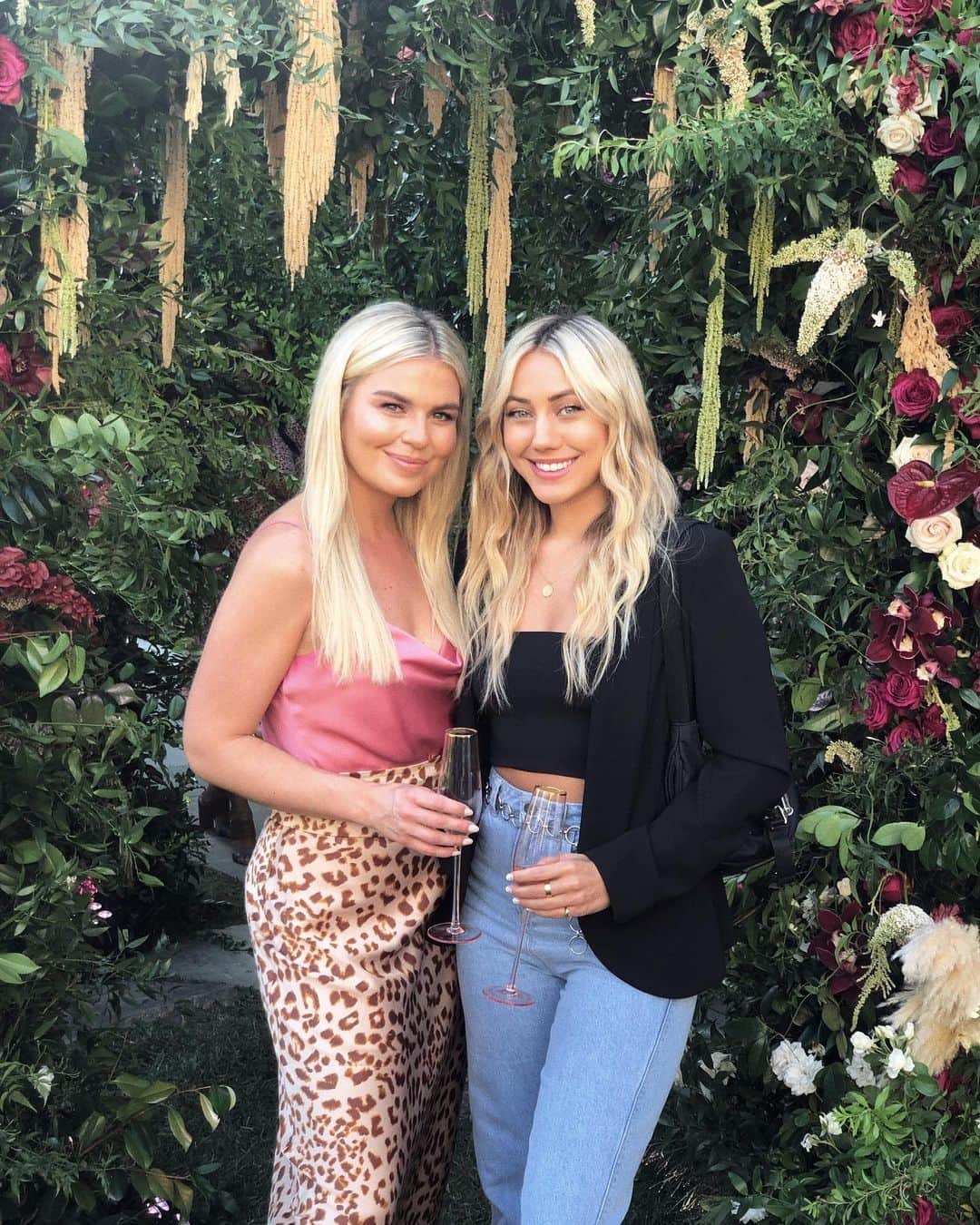 Camden Scottのインスタグラム：「Had the most inspiring night last night surrounded by strong, passionate individuals creating and trailblazing to make this world a better, more inclusive place. Thank you @honest_beauty and @jessicaalba for bringing us all together.」