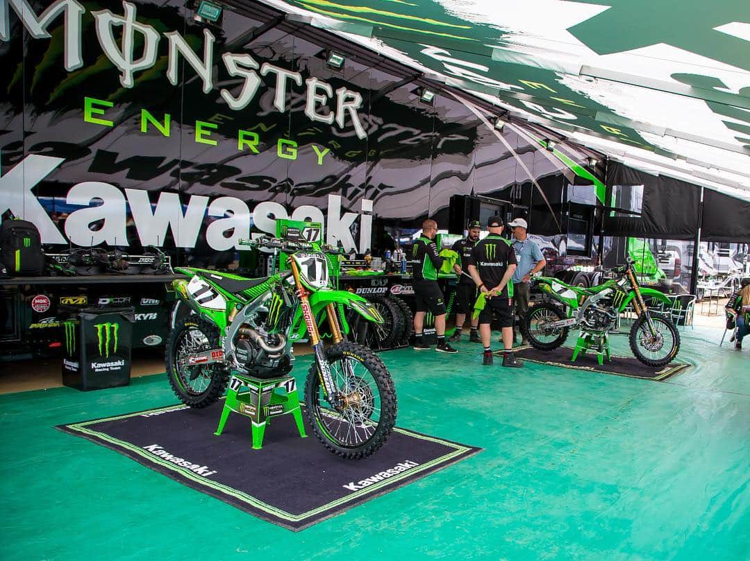 Racer X Onlineさんのインスタグラム写真 - (Racer X OnlineInstagram)「In regards to this year’s Motocross of Nations: In a statement this afternoon, the team said that the “Kawasaki race team has informed the AMA that the team and riders will not be considered for the event later this year.” | 🔗 in bio to read more. @kawasakiusa @racekawasaki (Photo: @shepherdphotos)」8月9日 4時13分 - racerxonline