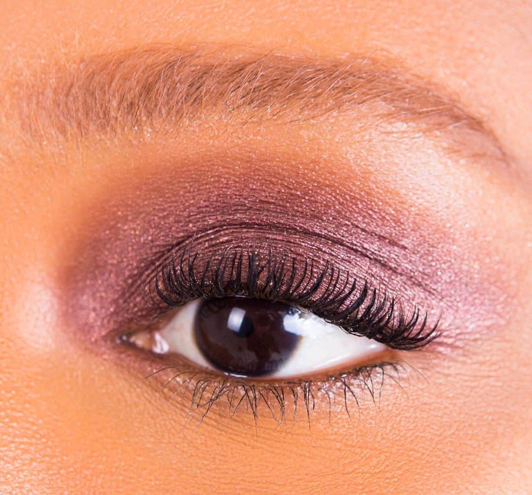 LORACさんのインスタグラム写真 - (LORACInstagram)「Plum in METAL ❤️💜 coat your lids in multi-dimensional metallic shine with VELVET, one of the six NEW shades of LUX Diamond Crème Eyeshadow now available @ultabeauty & on ULTA.com 💎Makeup @deanfournier Model @synchilla  Photo @phojoh #LORAC #LORACLUXDiamond #LORACCosmetics #ULTA #ULTABeauty」8月9日 4時25分 - loraccosmetics