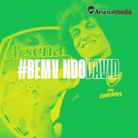 カルロス・テベスのインスタグラム：「Luiz ➡️ Arsenal」