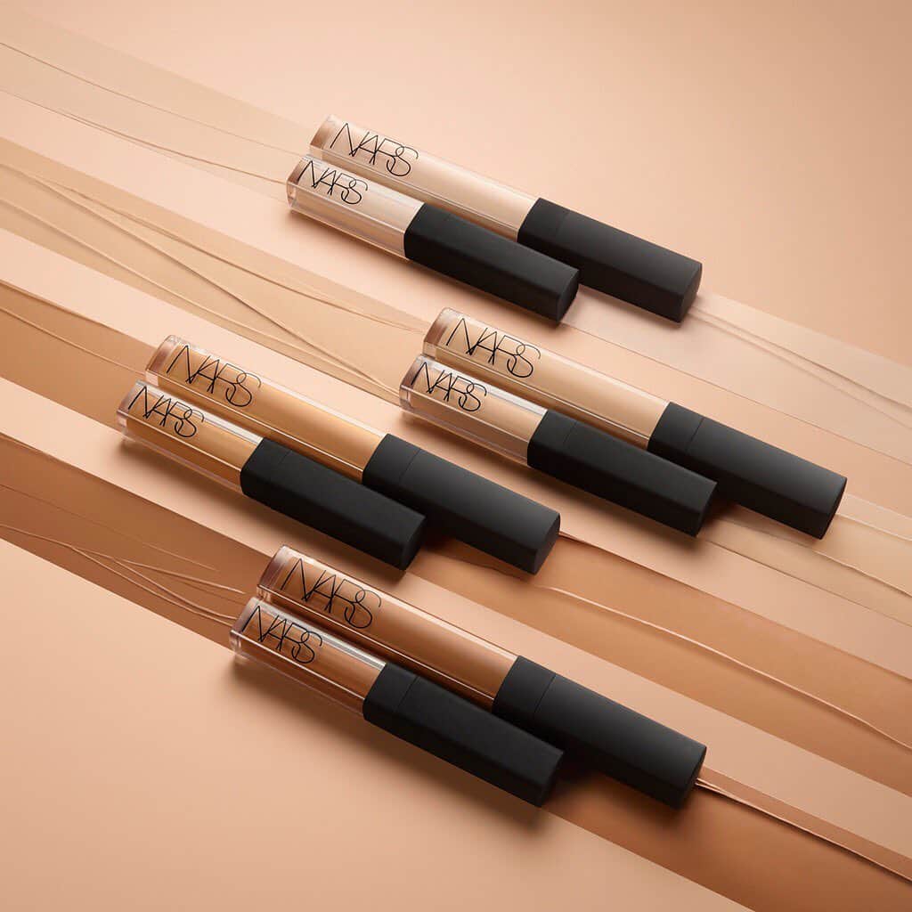 NARSさんのインスタグラム写真 - (NARSInstagram)「A little bit of perfection goes a long way. Mini Radiant Creamy Concealer, now available in 30 shades @sephora.」8月9日 5時57分 - narsissist