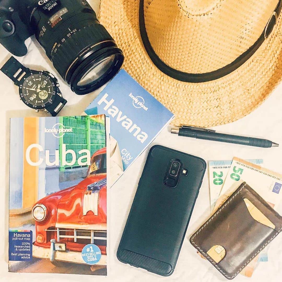 Lonely Planetさんのインスタグラム写真 - (Lonely PlanetInstagram)「This week’s #mylpguide shots come from @gllauradoc who is exploring #Peru, @joeykat16 who is gearing up for #roadtrip in the US Southwest, @_emma_bell who is visiting #Ukraine and @ig_castb who is living it up in #havana. -- Every week we regram the best #mylpguide shots. Tag yours for a potential feature!」8月9日 6時40分 - lonelyplanet