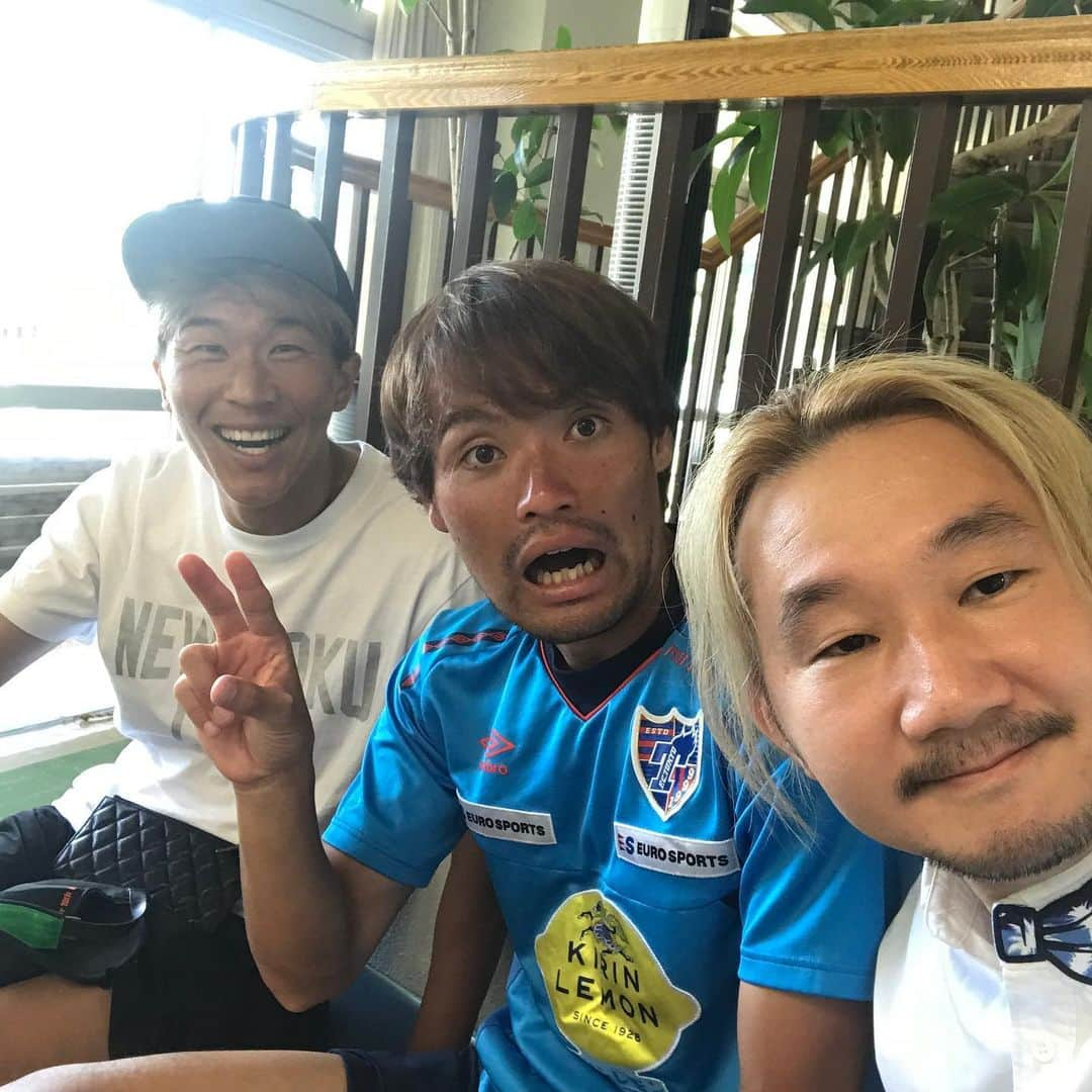 植田朝日さんのインスタグラム写真 - (植田朝日Instagram)「🔵🔴﻿ ﻿ 明日の調布FM「TOKYO12RADIO」はコチラのメンバー登場っす！w﻿ ﻿ 3年半振りに番組元準レギュラータマ登場‼️﻿ もちろん、レギュラーのケイゴ&ケンちゃん、更にクルエルがパートナーを連れて出てくれます。﻿ ﻿ #tokyo12 #FC東京」8月9日 17時46分 - asahiman