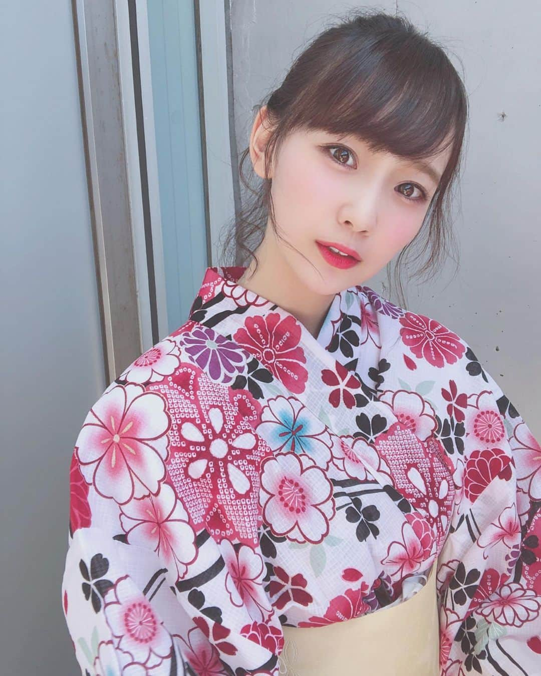 大段舞依さんのインスタグラム写真 - (大段舞依Instagram)「﻿ ﻿ 🥺💓﻿ ﻿ ﻿ #2019倍 #握手会 #浴衣﻿ #浴衣ヘア #浴衣ヘアアレンジ #エビ﻿ #ポニーテール﻿ ﻿ ﻿」8月9日 17時18分 - maichi_1004