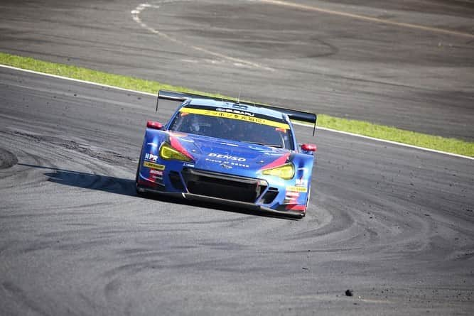 井口卓人さんのインスタグラム写真 - (井口卓人Instagram)「2019.8.3-4 SuperGT Rd.5 FUJI SPEED WAY  Photo. #SUBARU #BRZ #GT300」8月9日 8時48分 - takutoiguchi