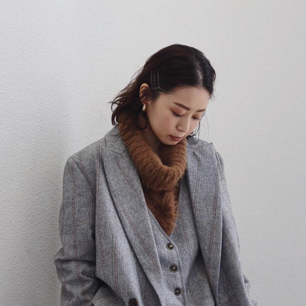 Eri Koyamaさんのインスタグラム写真 - (Eri KoyamaInstagram)「. Ungrid 19' Fall/Winter " EI/TOU " . アイコンで着てるアイテムはwinterのもので、 今日からRUNWAY channelで予約スタートです✔️ . ワクワクする❤️❤️❤️ . @ungrid_official  @ungrid_staffsnap #ungrid #shop_ungrid_eri #fashion #coordinate #153cm」8月9日 9時59分 - 6ri___k