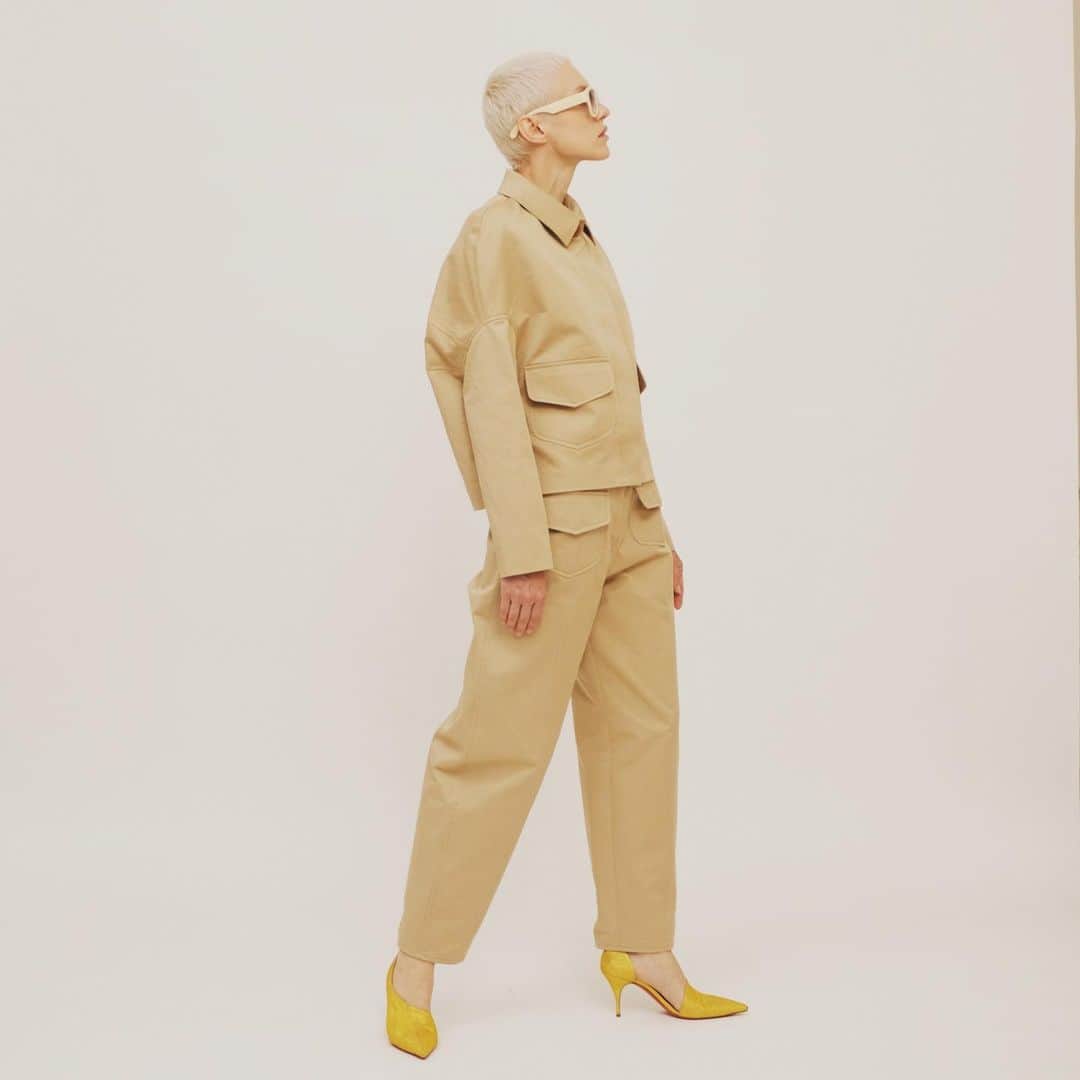 マーティン グラントのインスタグラム：「Military Jacket, Cargo Pants with pockets from MARTIN GRANT Resort 20 Look 1.」