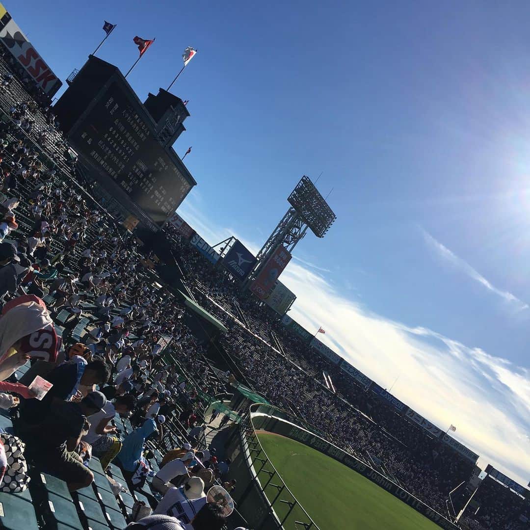 山田スタジアムさんのインスタグラム写真 - (山田スタジアムInstagram)「101回目の夏も暑かった〜  #甲子園 #高校野球 #101回目の夏 #外野席 #敦賀気比高校 #富島高校」8月9日 10時31分 - yamadastadium