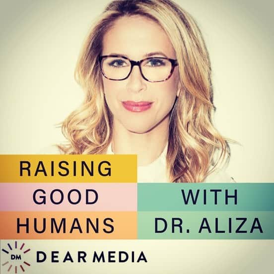 マーク・フォイアスタインさんのインスタグラム写真 - (マーク・フォイアスタインInstagram)「Hey everyone, check out Dr. Aliza Pressman’s amazing podcast Raising Good Humans: @rghpodcast  She knows her shit and is herself the BEST Human!!! She’s a brilliant developmental psychologist, an amazing mother, and a genuinely funny human. Listen now! @raisinggoodhumanspodcast」8月9日 11時05分 - markfeuerstein