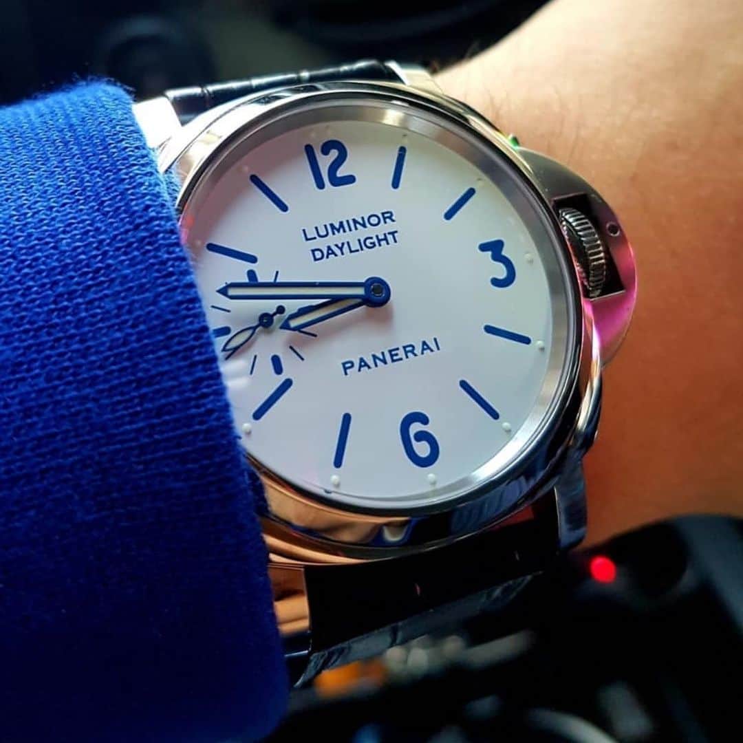 パネライのインスタグラム：「🔥 or ❄️ on this #Panerai #PAM650 Luminor Daylight which was part of the boxes set which features 2 watches released at SIHH 2016. Pic by @ricky7151 #paneraicentral」