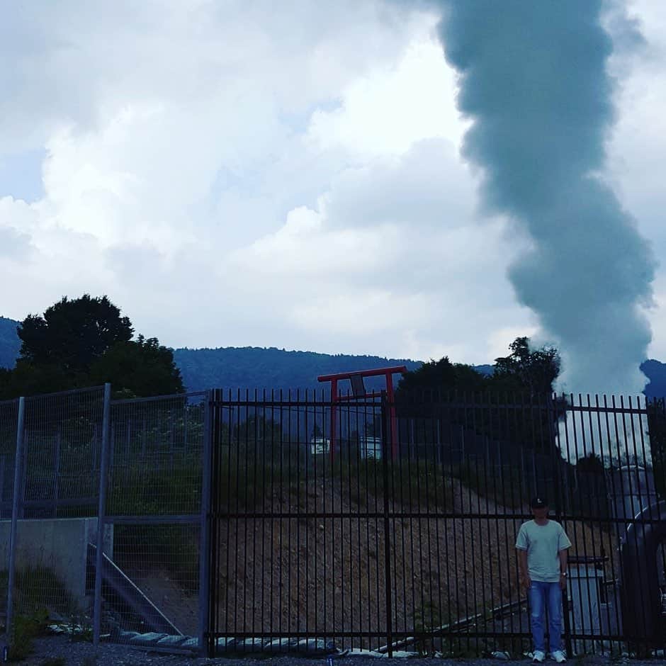 有吉弘行さんのインスタグラム写真 - (有吉弘行Instagram)「地熱発電バエるー！！」8月9日 11時42分 - ariyoshihiroiki