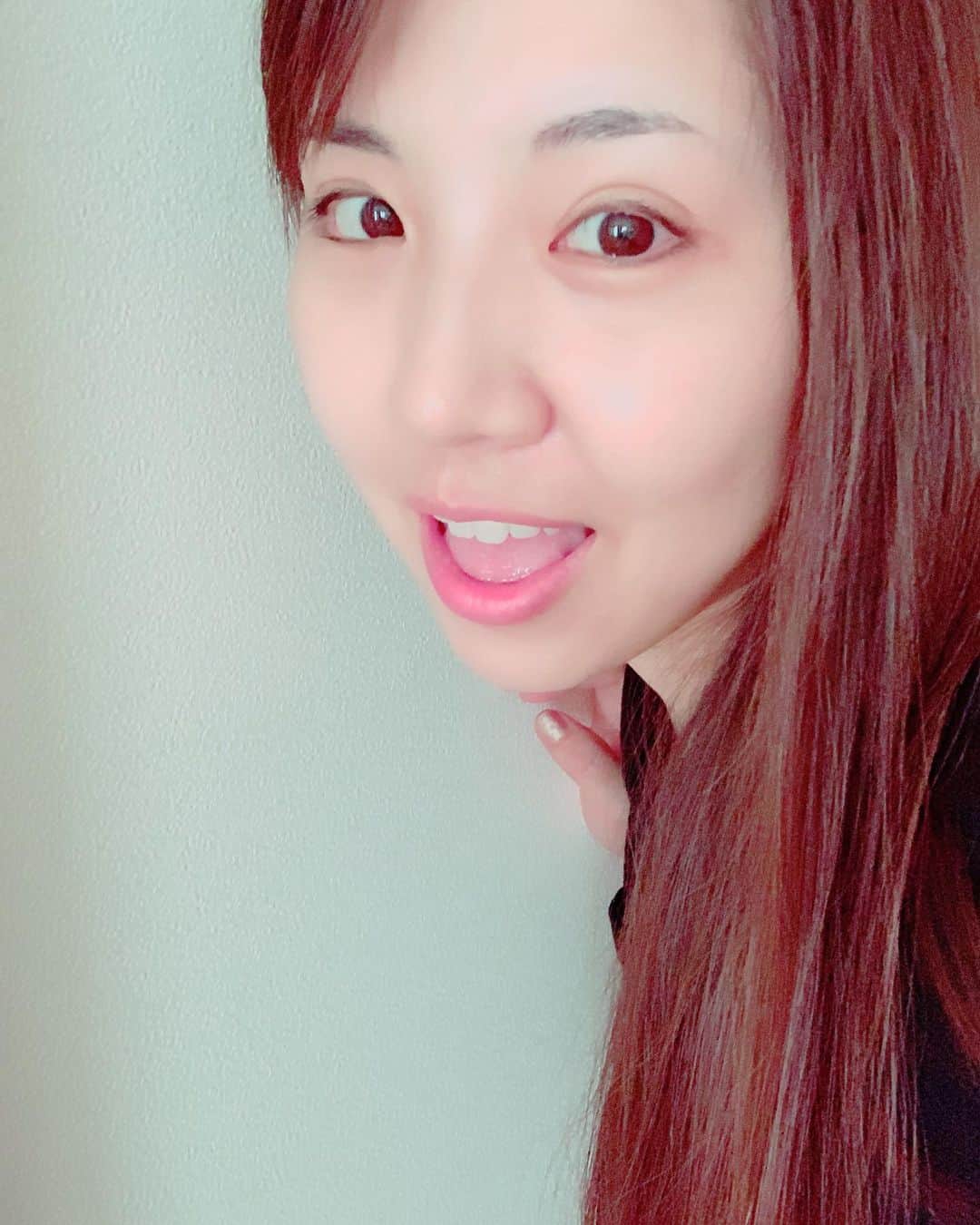 阿部真央のインスタグラム：「明日はひたちなかでROCK IN JAPAN。レイクステージに遊びにきてね。皆暑いから熱中症気をつけて😳  #阿部真央」