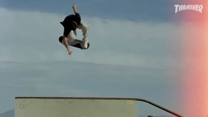 スラッシャーのインスタグラム：「👉🏽 @vansskate’s ‘Take It Back’ video premieres on Monday 👓 @geoffrowley @ronniesandoval_nfc @pedrobarrossk8」