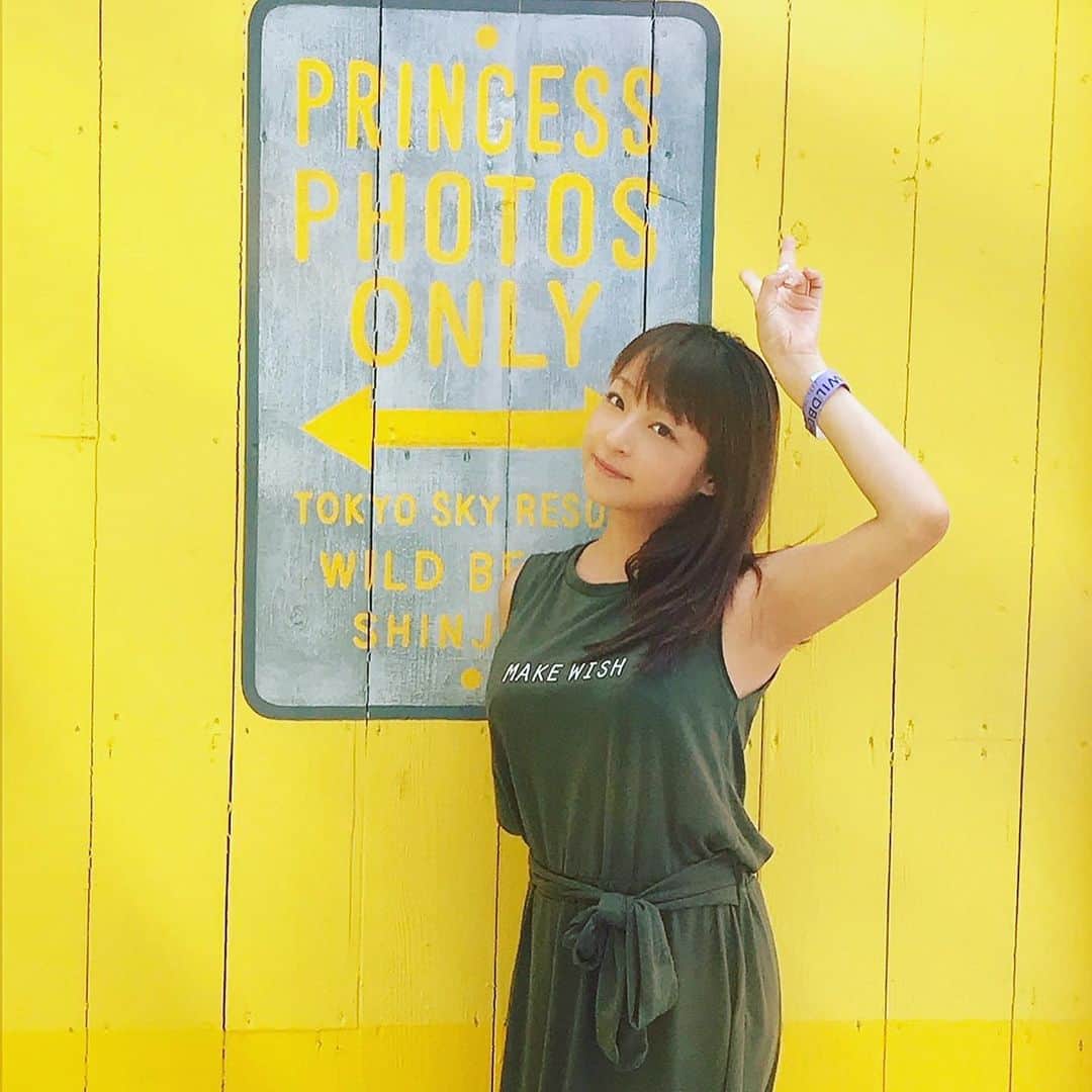 くぼたみかのインスタグラム：「映え🥰 新宿のWild Beach、灼熱だったけど素敵でした🏖 #summer #夏 #tokyo #japan #bbq」