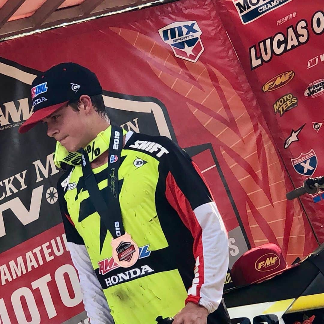 Honda Powersports USさんのインスタグラム写真 - (Honda Powersports USInstagram)「Congratulations to red riders @carsonmumford, @jettson49, and @joshimoda47 with their podium finishes at @lorettalynnmx this past weekend.  Carson got 2nd overall in the 250 Pro Sport, Jett 2nd overall and Jo 3rd overall in Open Pro Sport (Premier Class). #CRF250R 📸: @madmoosemedia」8月9日 13時52分 - honda_powersports_us