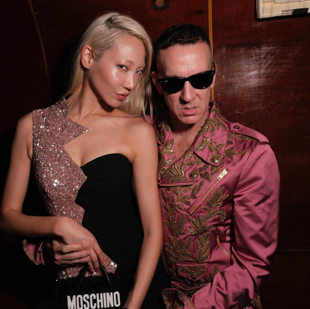 パク ・スジュさんのインスタグラム写真 - (パク ・スジュInstagram)「Happy birthday to my leo baby @itsjeremyscott !!! Wishing you all the happiness and fun you deserve for being an amazing human and friend. Love you forever 😘」8月9日 14時22分 - soojoo