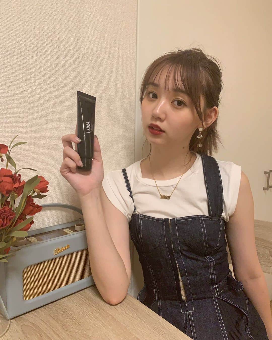 江野沢愛美さんのインスタグラム写真 江野沢愛美instagram 夏の日差しを浴びて髪も傷みがちだから集中トリートケア 芯から潤ってコーティング力も高い Linna フェミニンな香りも癒される Linna リンナ アウトバストリートメント スカルプケアエッセンス