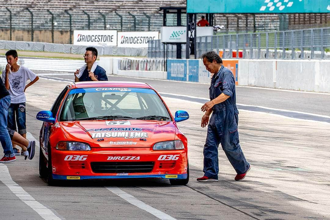 mistbahnさんのインスタグラム写真 - (mistbahnInstagram)「_ Zero Fighter TATSUMI ENG Honda EG6 CIVIC _ _ Shot on 5-Aug 2019 "HONDA VTEC ONE MAKE RACE Rd.3" at Suzuka International Circuit owner: @tsuru_civic57 car: @zerofighterautocustom - TASUMI ENG photo: @mistbahn _ _ JP) 2019年8月5日 鈴鹿フルコース(鈴鹿サーキット国際レーシングコース)、ゼロファイターさん主催「HONDA VTEC ONE MAKE RACE Rd.3」。 _ _ #hondavteconemakerace #zerofighterautocustom #tatsumieng #tatsumiengineering #辰巳エンジ #suzukacircuit #suzukainternationalcircuit #鈴鹿サーキット #civic #hondacivic #ホンダシビック #シビック #ctr #acuractr #eg6 #egcivic #bseries #b16 #b16b #b18 #b18c  #osakajdm #kanjo #kanjostyle #kanjoracer #kanjozoku #trackcar #timeattack #timeattackjapan #hondasontrack」8月9日 15時12分 - mistbahn