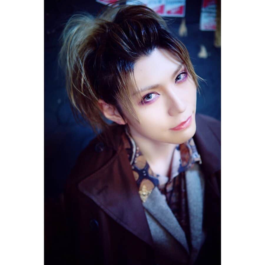 のインスタグラム：「2019.08.09 「みんなのおと」神戸VARIT.  #ユナイト  #vocal  #結  #visualkei  #band  #夏のワンマンツアー #神戸varit  #みんなのおと神戸  #髪型 #ポンパドール  #結は私の王子様  #ありがとう」