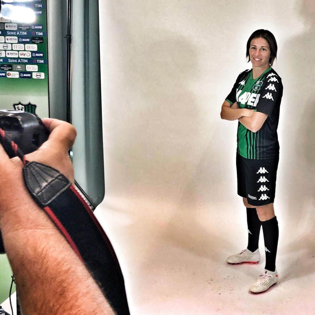 USサッスオーロ・カルチョさんのインスタグラム写真 - (USサッスオーロ・カルチョInstagram)「Shooting day 🖤💚 #ForzaSasol」8月10日 1時55分 - sassuolocalcio