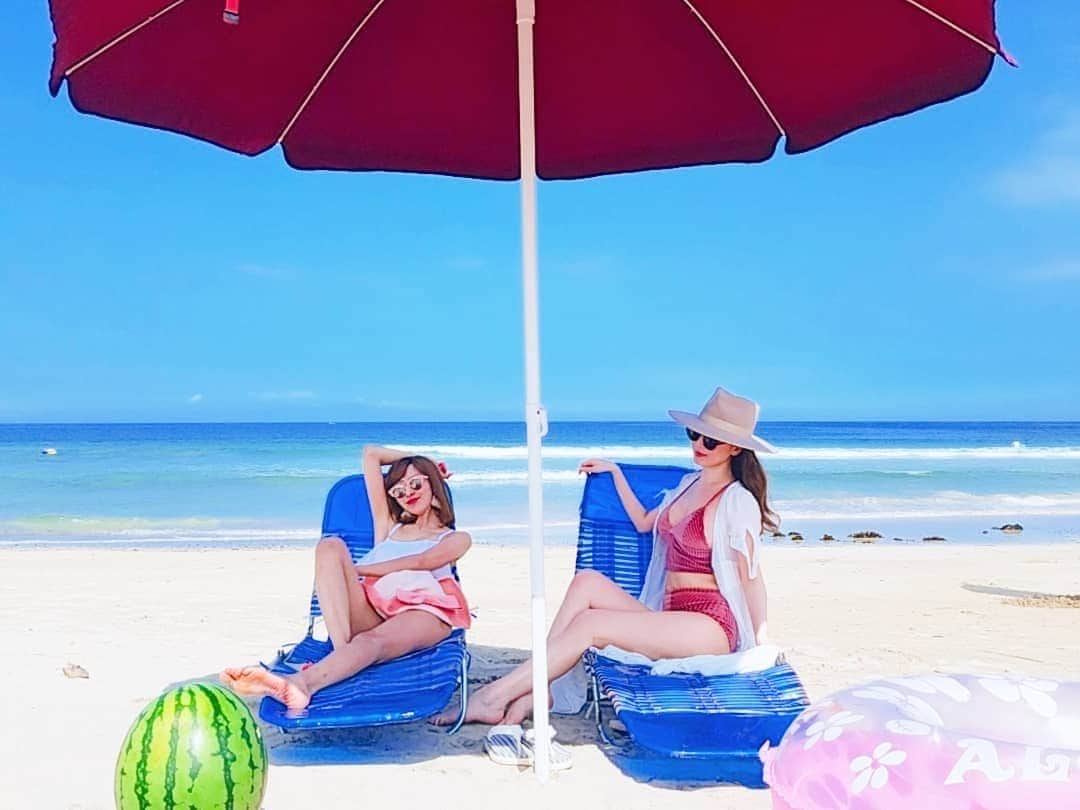 梁愛美のインスタグラム：「…⛱👒👙💕 ❥︎ ❥︎ #sirahamabeach #sirahama #izu #izushimoda #simoda #beach #vacation #pretty #awesome #relaxing #myfavoritebeach #bikini #genic_beach #beachillgirls #lovehawaii #instagramjapan #instagrambeach #platinumproduction #aimiryou #ハワイ好きな人と繋がりたい #海好きな人と繋がりたい #水着 #プラチナムプロダクション #梁愛美 #大矢真夕 #팔로우 #셀스타그램 #얼스타그램 #셀카 #셀피 #셀스타그램」
