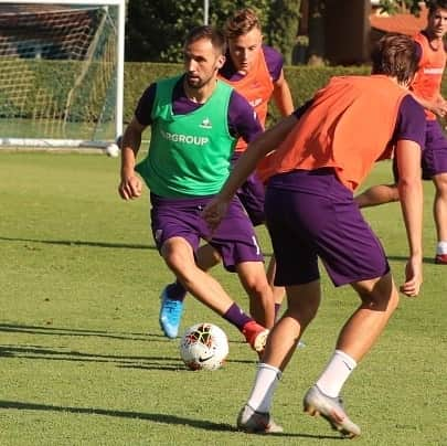 ACFフィオレンティーナさんのインスタグラム写真 - (ACFフィオレンティーナInstagram)「Verso #FiorentinaGalatasary  Primo allenamento viola per #Pulgar  #QuestaÈFirenze #ForzaViola」8月10日 2時47分 - acffiorentina