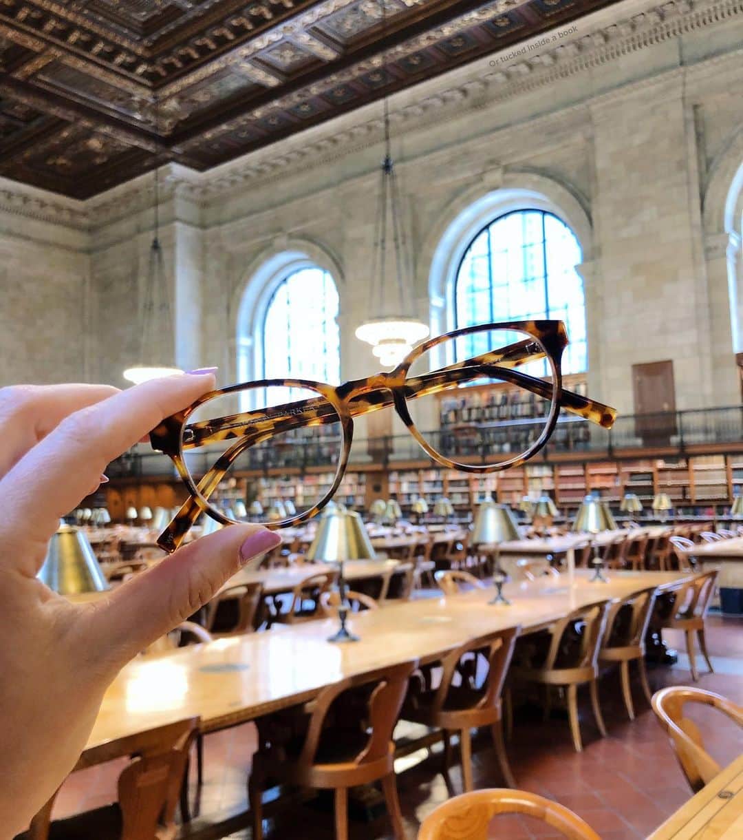 Warby Parkerのインスタグラム：「📚IT'S TRIVIA TIME 📚 To celebrate our Fall 2019 collection, we teamed up with the @nypl on some fun library trivia—head to our Story for a chance to win a pair of frames from the new collection, plus a bundle of carefully-curated books by the @nypl. (Pictured here Whalen in Acorn Tortoise.) . . . . . No purchase necessary. 50 U.S./DC, 18+. Enter by 8/25/19 at 11:59 P.M. ET. See official rules at warby.me/2YLD8GM for details. Void where prohibited.」