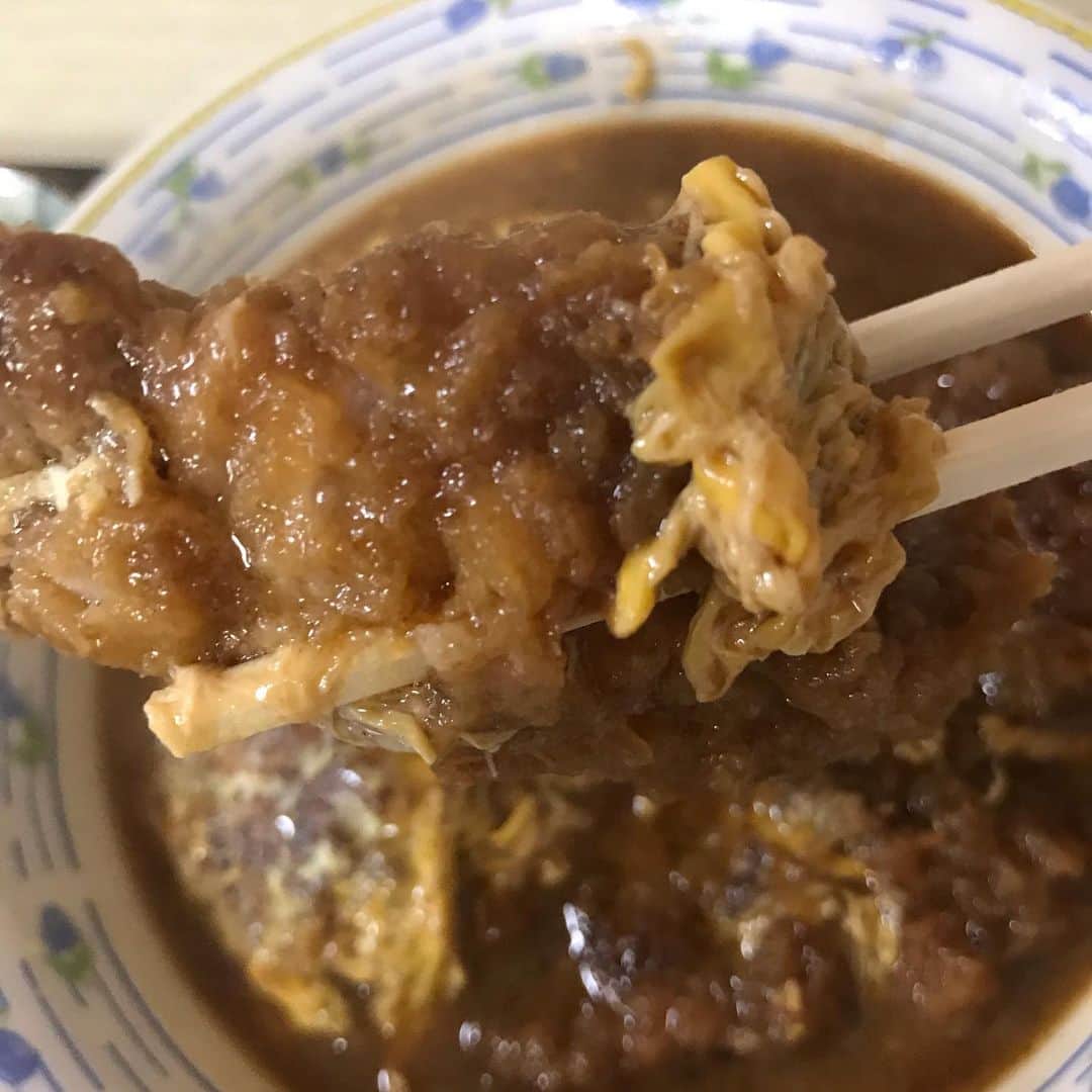 静岡グルメ情報さんのインスタグラム写真 - (静岡グルメ情報Instagram)「・ 久しぶりに食べたくなった！ ・ ライスは小盛で！ ・ 満足 ・ #いいね返し #Shizuoka  #東海 #食べ物 #静岡グルメ #静岡ランチ #パン🥐 #インスタ映え #酒飲み #静岡 #静岡市街中ランチ #ラーメン🍜 #おすすめカフェ☕️#静岡市パン屋 #デザート #スイーツ🍰 #駿河区ランチ  #葵区ランチ #静岡市ランチ #静岡市グルメ #静岡市カフェ #静岡市 #美味しいもの大好き #食通 ・ ・ 静岡市の食通さんと繋がりたい 情報交換求む  もっと美味しい店知りたい ・ #followme #eat #grumet #food #cafe #lunch」8月9日 18時21分 - syokutsuu_itete_in_shizuoka