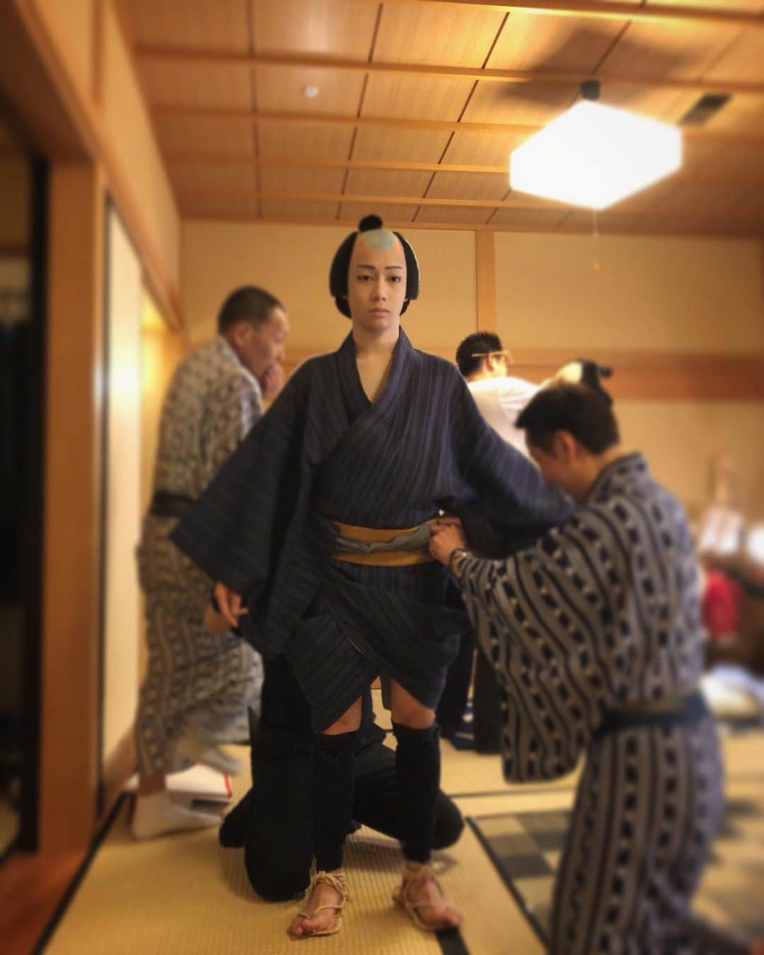片岡千之助のインスタグラム：「八月納涼歌舞伎、はじまりました。 今回は2部の東海道中膝栗毛に 追分三五郎を演じさせていただいて おります！ 初日まで精進致しますので どうぞよろしくお願い致します！」