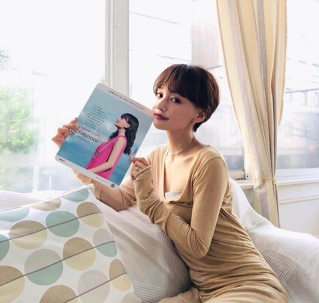 渡部麻衣さんのインスタグラム写真 - (渡部麻衣Instagram)「♡ ♡ ♡﻿ ﻿ このワンピどっかの海外サイトで﻿ 安くなってたから買ったんだけど﻿ 色も形も綺麗で大正解だった買い物🤤﻿ ﻿ ﻿ ﻿ そしてPeachのtabinoco(タビノコ)の﻿ イメージキャラクターに就任しました ✈︎﻿ ﻿ Peachをご利用の際は探してみてねっ☺︎﻿ ﻿ ﻿ ﻿ 旅の計画を立てたり思い出を投稿したり﻿ 旅の小ネタ帳として便利なtabinoco📝﻿ ﻿ 私が今回体験した 那覇 整える旅。も﻿ 前後編公開中ですので是非ご覧下さい♡﻿ #tabinoco  #fly_peach #髪切っとらんよ🤣」8月9日 19時02分 - mmaaiipp