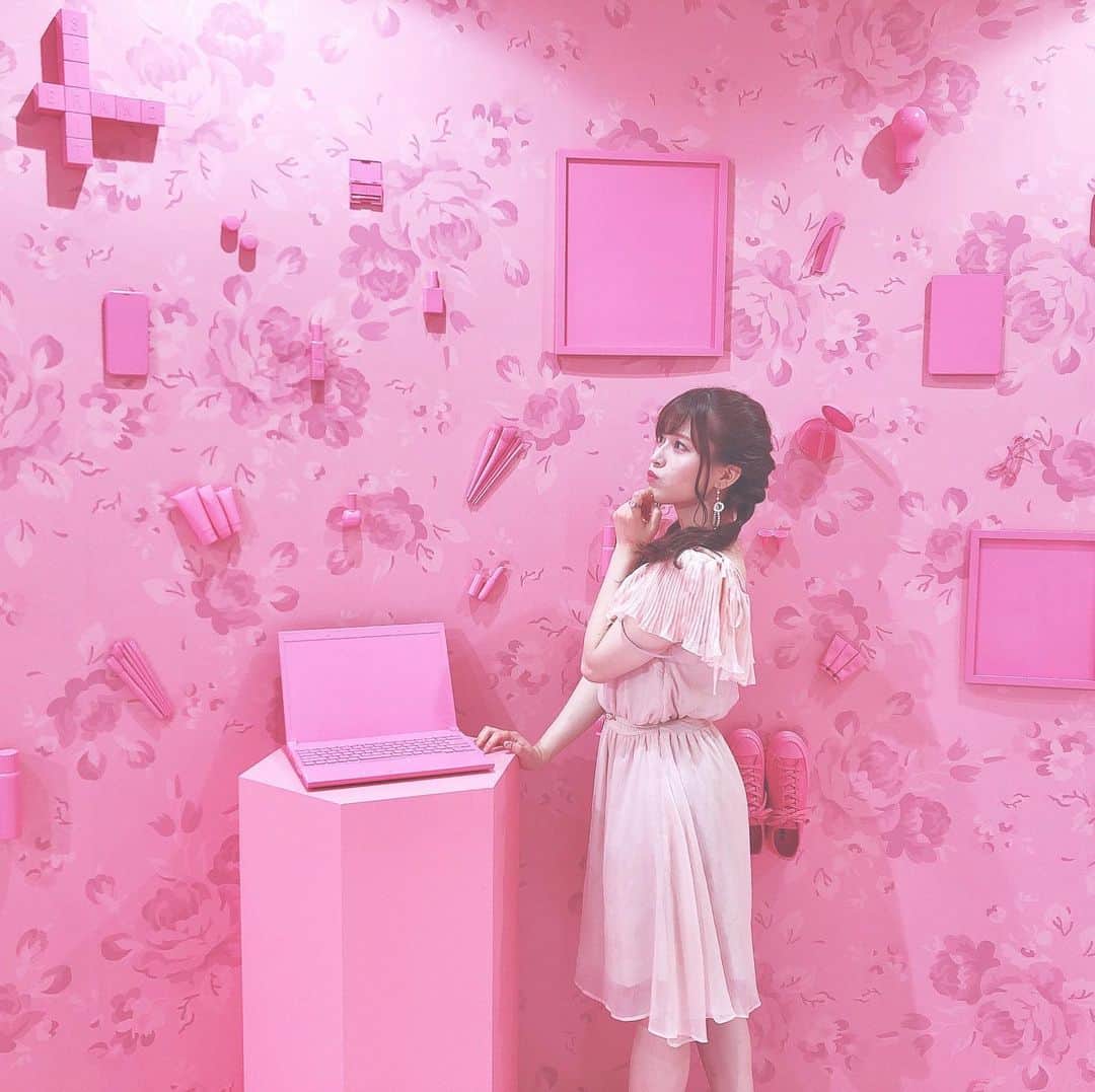 田北香世子さんのインスタグラム写真 - (田北香世子Instagram)「#vinylmuseum ゆうこすさんのコラボブース💓🎀ピンクで可愛かった😍😍」8月9日 19時02分 - kayoko_takita