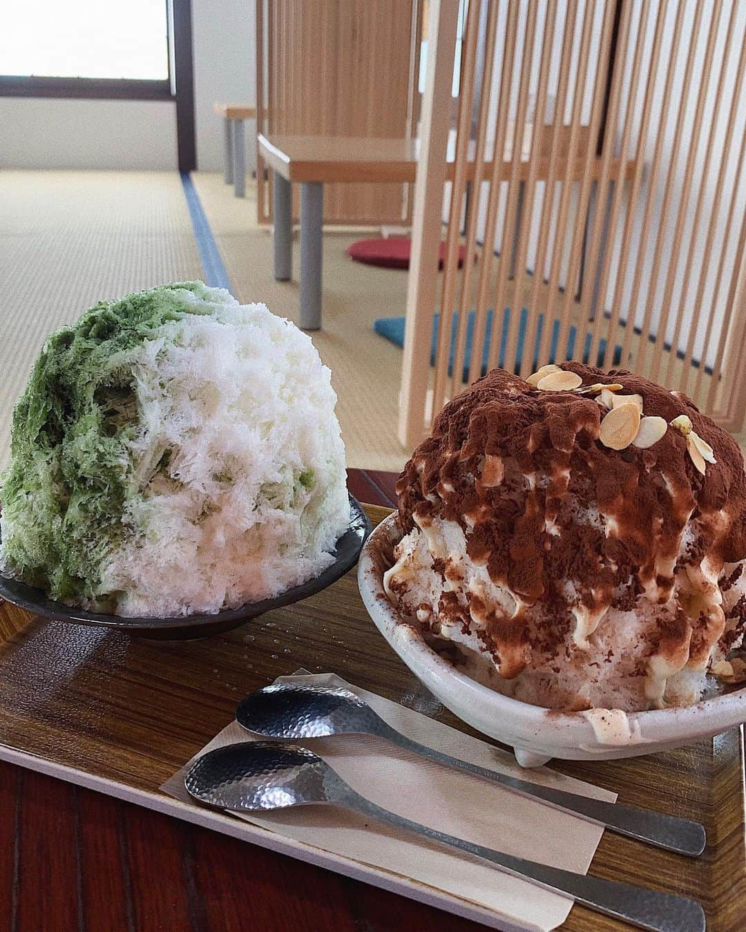 草野春香さんのインスタグラム写真 - (草野春香Instagram)「. 行きたかった #狸山まんじゅう 🍧🎐 大人気なだけあって美味しかった😋💕 私が食べたのはティラミスかき氷🍫 #長崎 #雲仙 #国見 #かき氷」8月9日 19時14分 - _haruka030_