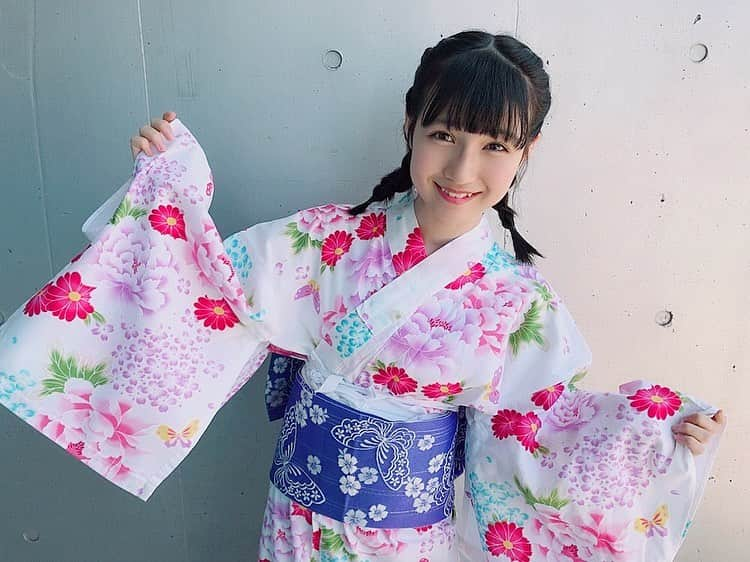 今村麻莉愛さんのインスタグラム写真 - (今村麻莉愛Instagram)「浴衣👘 ・ いちご削りもとっても美味しかった🍓💓 ・ ・ #浴衣祭り #いちご削り #HKT48  #今村麻莉愛」8月9日 19時28分 - maria_0914_