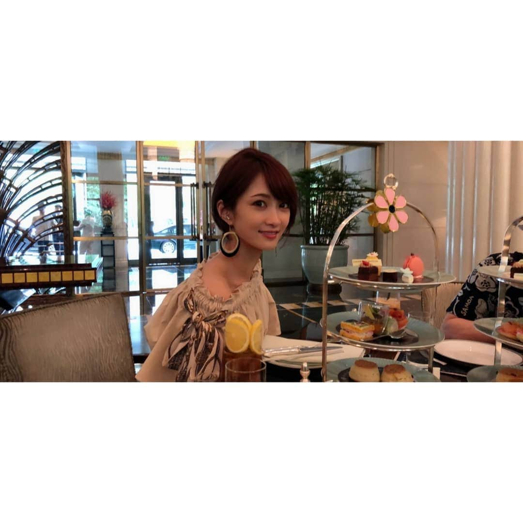 AYASAさんのインスタグラム写真 - (AYASAInstagram)「上海でのアフタヌーンティー巡り☕🍰✨✨ #afternoontea #harrywinston #thepeninsulashanghai #salondethedejoelrobuchonshanghai ・ ・ #日本にいるとなかなかできないことをやろう計画 #たまには女子っぽいことを #shanghai #china」8月9日 19時48分 - ayasa_doya