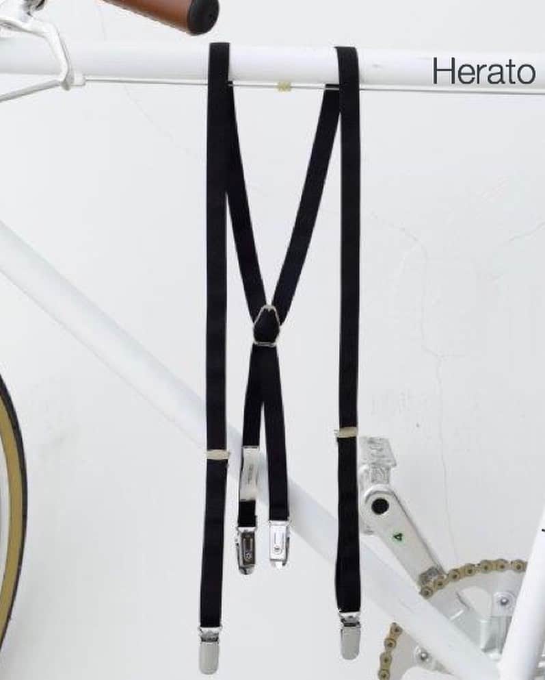 loin.officialさんのインスタグラム写真 - (loin.officialInstagram)「﻿ 大人気のHeratoのサスペンダーが入荷です。﻿ ﻿ ﻿ blackに加えて﻿ 新色  cream/greige/navyの全4色です。﻿ 着こなしがぐっと軽やかになるので﻿ おすすめです。﻿ ﻿ #Herato#suspender﻿ ﻿ ﻿ ﻿ 今夜20時〜﻿ @loin.officialより﻿ loin-loin.jpへ﻿ ﻿ ﻿ ﻿」8月9日 19時49分 - loin.official