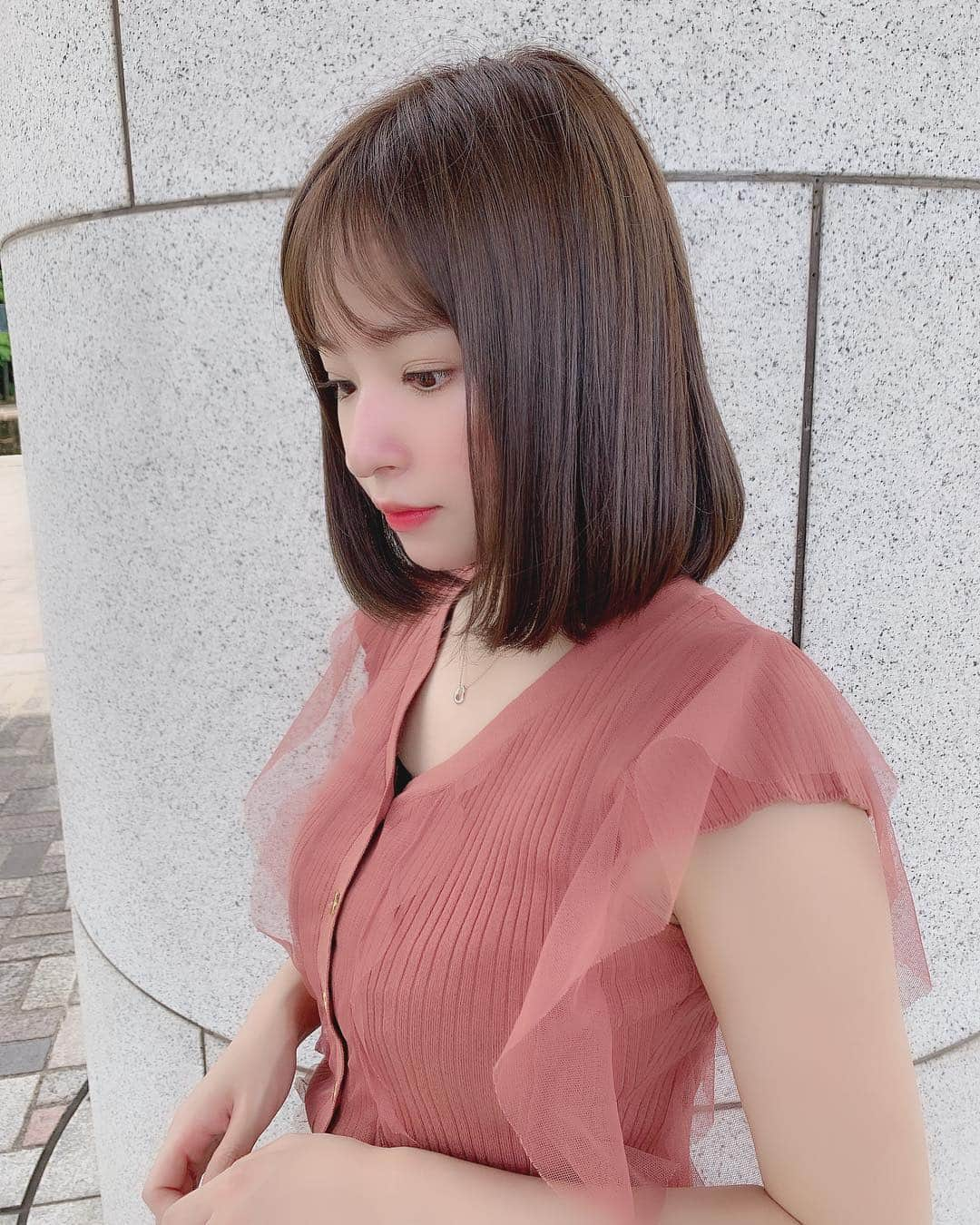 近藤里奈さんのインスタグラム写真 - (近藤里奈Instagram)「.﻿ ﻿ ﻿ ﻿ ﻿ この間の撮影の時の写真﻿ いっぱい撮ったから載せちゃう🤭♡﻿ ﻿ ﻿ 昨日はびわ湖花火大会行ったよ〜🌼﻿ 花火すっごくきれいで感動した🥺﻿ ﻿ 皆さん今年はもう花火見ましたか？🍒﻿ ﻿ ﻿ #お祭り #花火大会 #びわ湖 #あついね﻿ ﻿ ﻿ ﻿ ﻿」8月9日 20時12分 - rina_kondo_0223