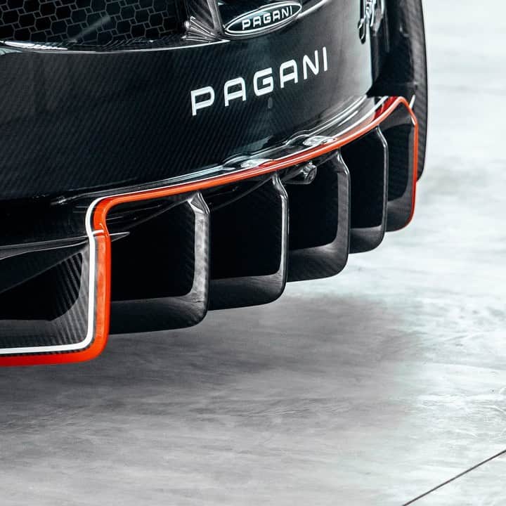 パガーニ・アウトモビリのインスタグラム：「A meticulous, almost obsessive focus on details and design in order to create a highly distinctive street-legal Pagani hypercar.  #discoveringbc #pagani #huayra #roadsterbc」