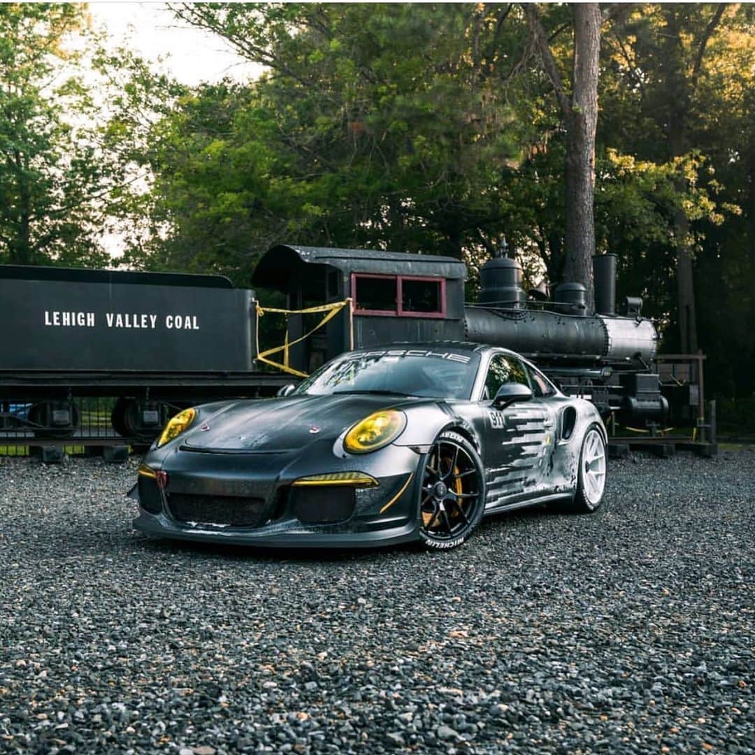 CarsWithoutLimitsさんのインスタグラム写真 - (CarsWithoutLimitsInstagram)「Unqiue GT3 RS Owner @eastcoast_rs  Photo @liv3life_media  #carswithoutlimits」8月9日 21時57分 - carswithoutlimits