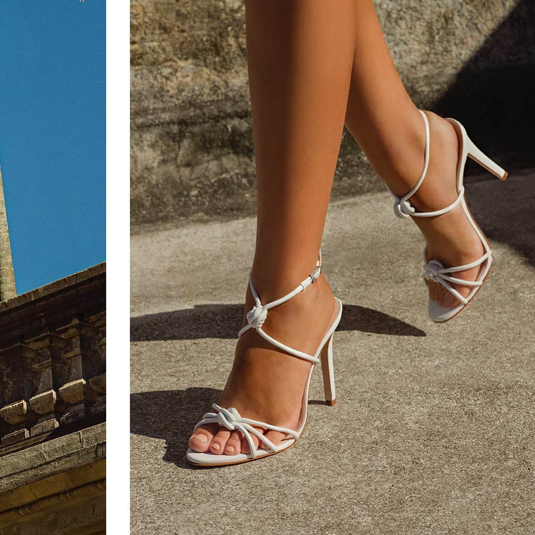 Schutzのインスタグラム：「FRYDAY POWER: the new #schutzsummer heels | #unlockyourcity」